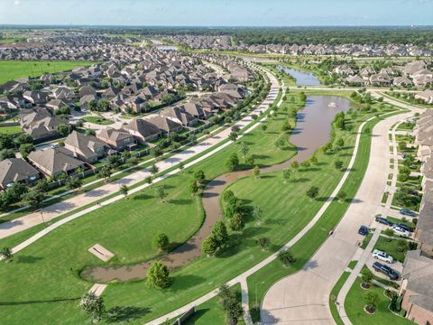 Tiny photo for 914 Windy Garden Way, Richmond, TX 77406 (MLS # 84103588)