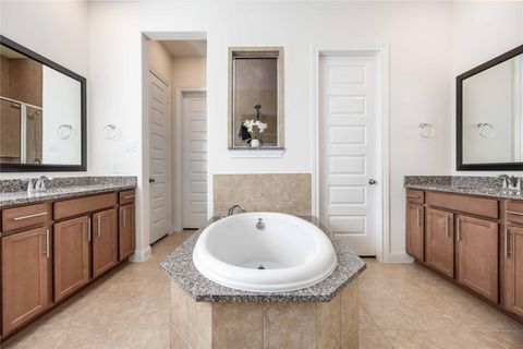 Tiny photo for 914 Windy Garden Way, Richmond, TX 77406 (MLS # 84103588)