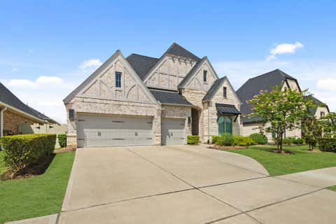 Photo of 17406 Bayflower Drive, Conroe, TX 77385 (MLS # 85001845)