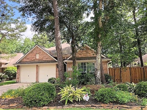 Photo of 14 Tethered Vine Place, The Woodlands, TX 77382 (MLS # 89147410)