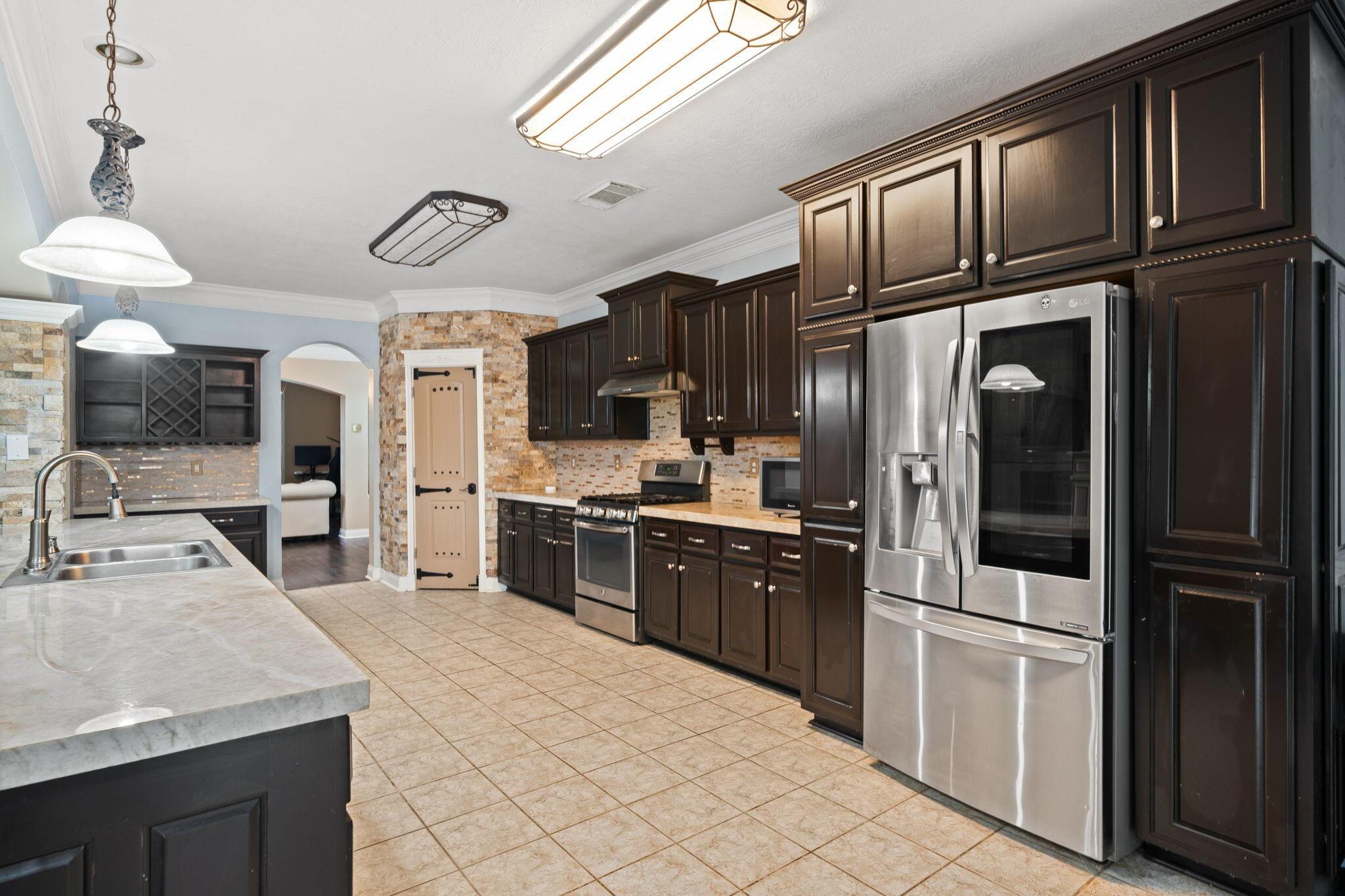 16438 Beewood Glen Drive