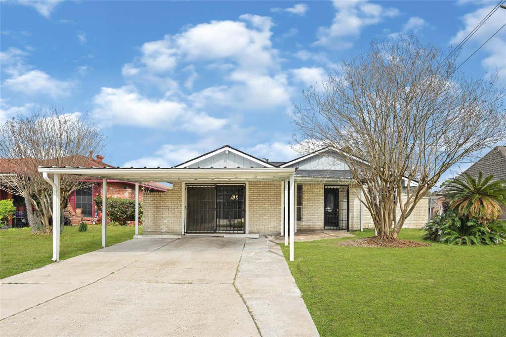 Photo of 6319 Bluestone Drive, Houston, TX 77016 (MLS # 6574139)