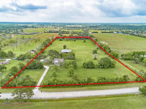 Photo of 615 W Stroker Road, Crosby, TX 77532 (MLS # 16222427)