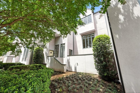 Photo of 1385 Arlington Street #1385, Houston, TX 77008 (MLS # 9473059)