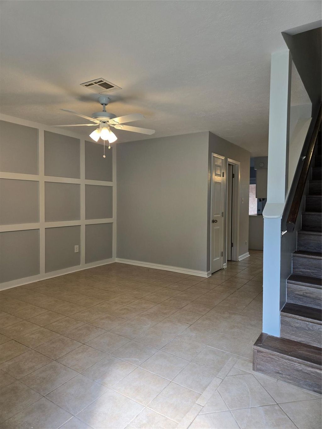 Photo of 1503 Ramada Drive #1503, Houston, TX 77062 (MLS # 27899990)