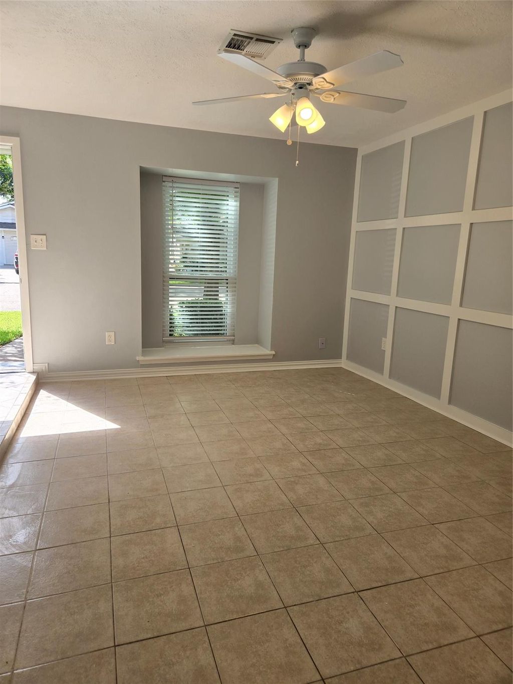 Photo of 1503 Ramada Drive #1503, Houston, TX 77062 (MLS # 27899990)
