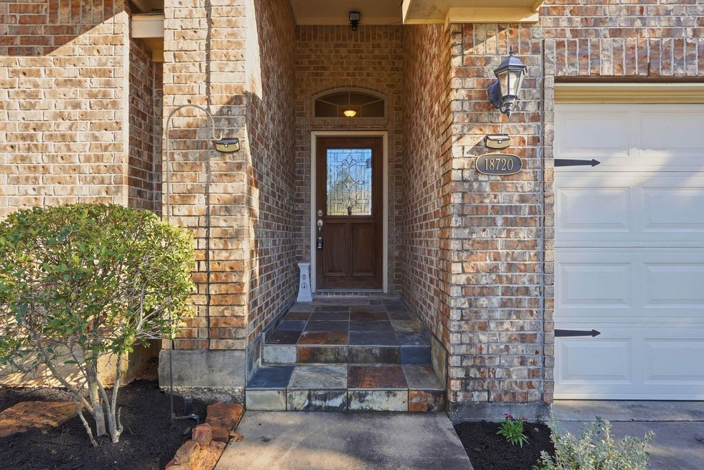 Photo of 18720 Rosalea Way, Montgomery, TX 77356 (MLS # 54726569)