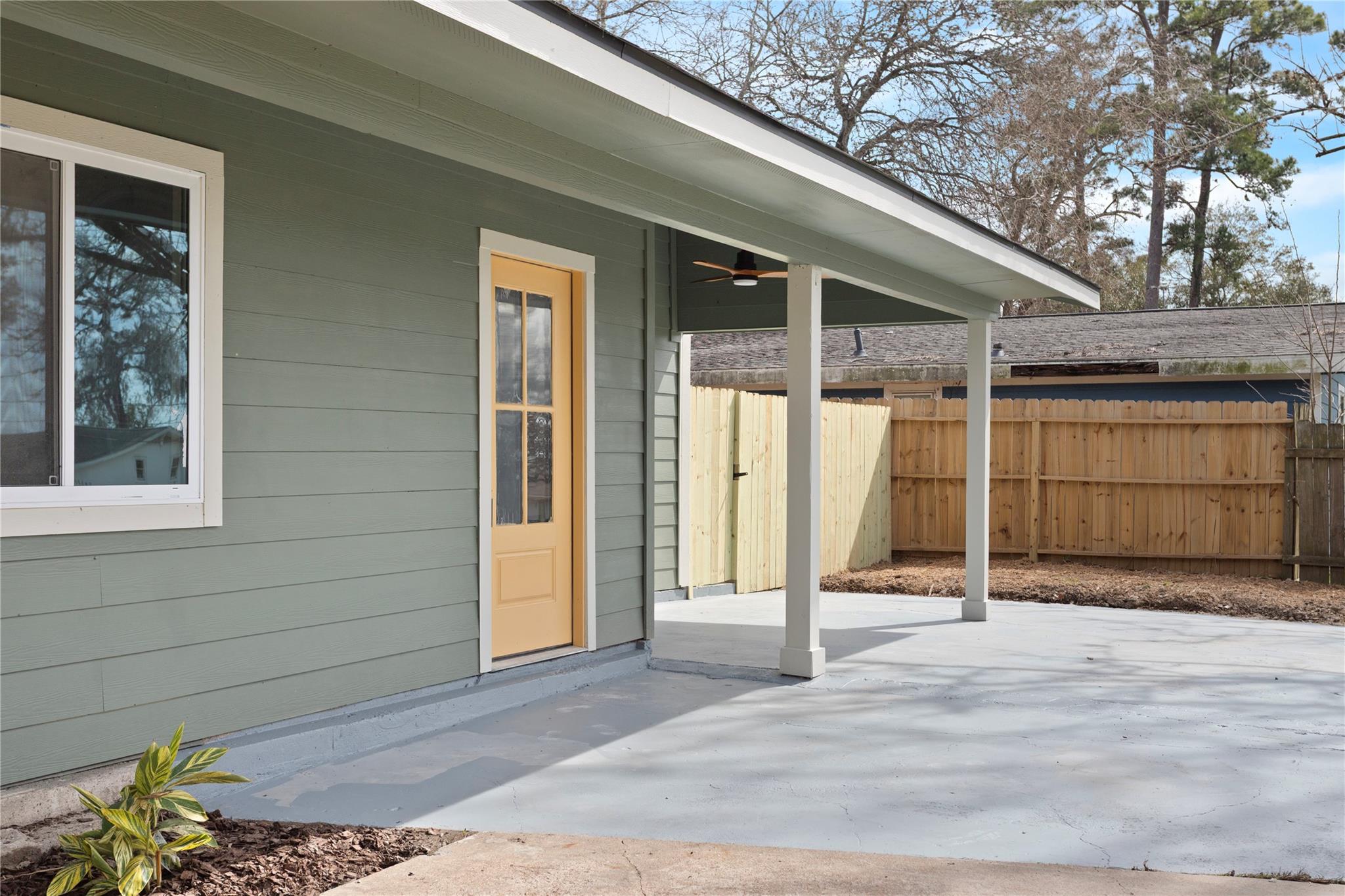 24518 Sunny Glen Drive