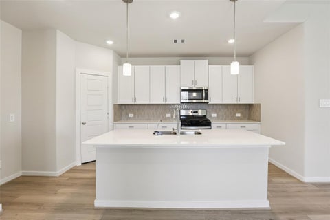 Photo of 5213 Redbud Valley Drive, Pearland, TX 77584 (MLS # 23743010)