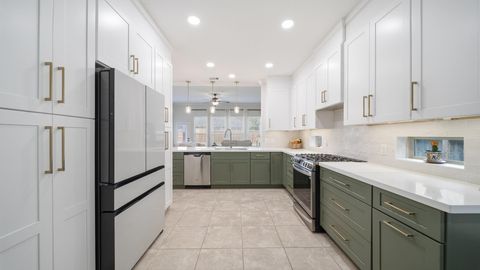 Photo of 13847 Slate Mountain Lane, Houston, TX 77044 (MLS # 14211503)
