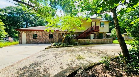 Photo of 19639 Maple Lane, New Caney, TX 77357 (MLS # 87544099)