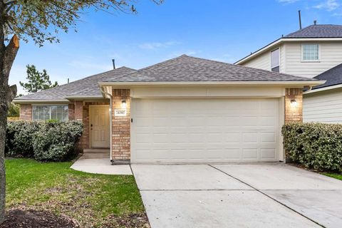 Photo of 16102 Majestic Glen Lane, Houston, TX 77073 (MLS # 33064503)
