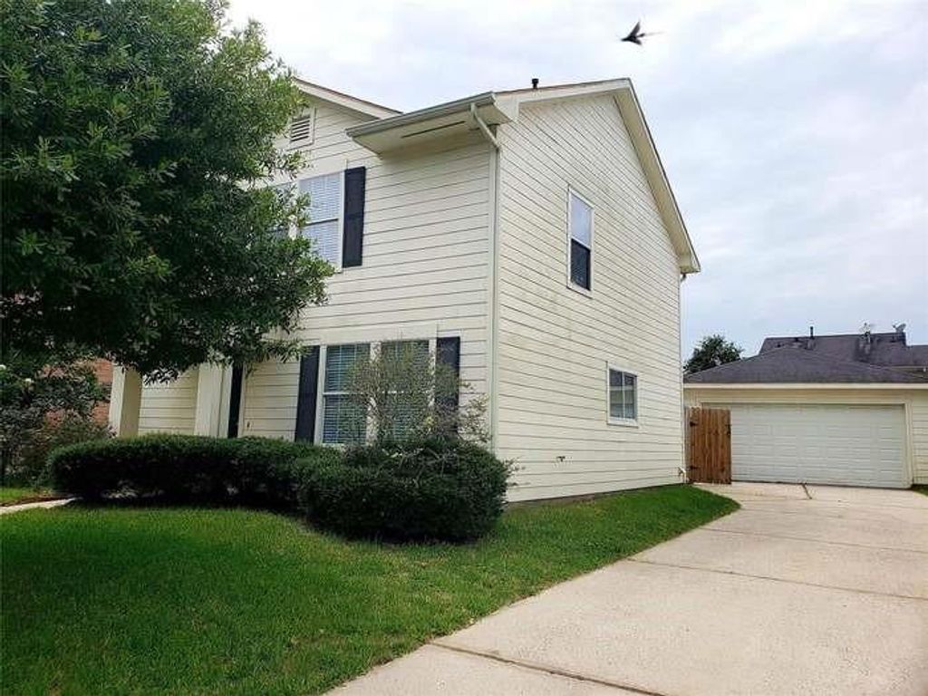 Photo of 819 Lightningbug Lane, Conroe, TX 77301 (MLS # 48214441)