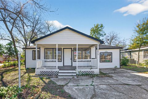 Photo of 4626 Dewberry Street, Houston, TX 77021 (MLS # 55370684)