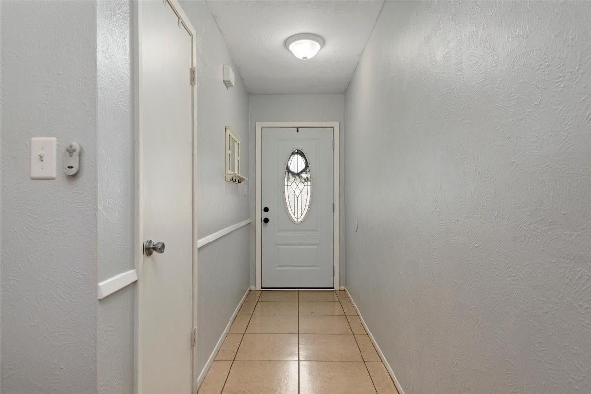 22307 Roseville Drive