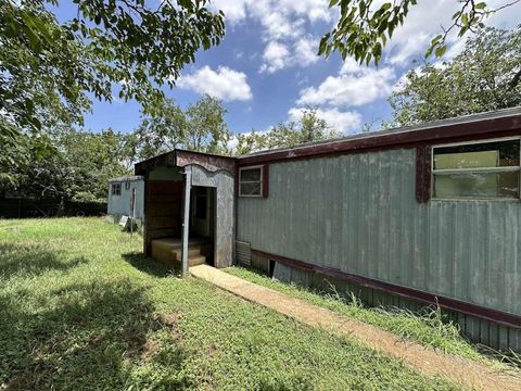 15 Mustang Drive Morgan's Point TX 76513