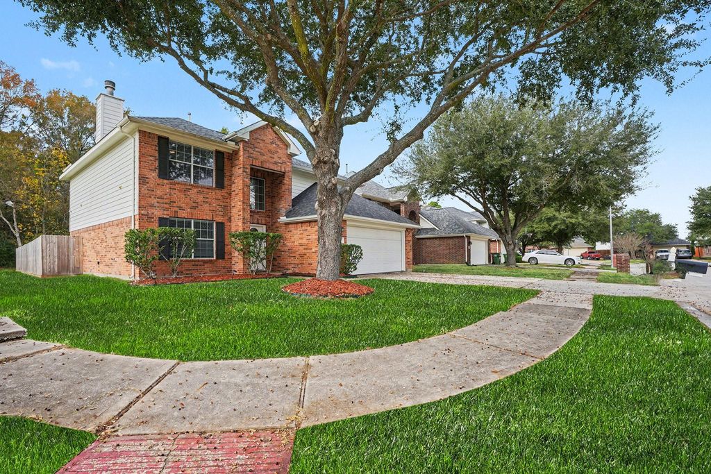 Photo of 18131 Stone Trail Manor Drive, Humble, TX 77346 (MLS # 59898496)