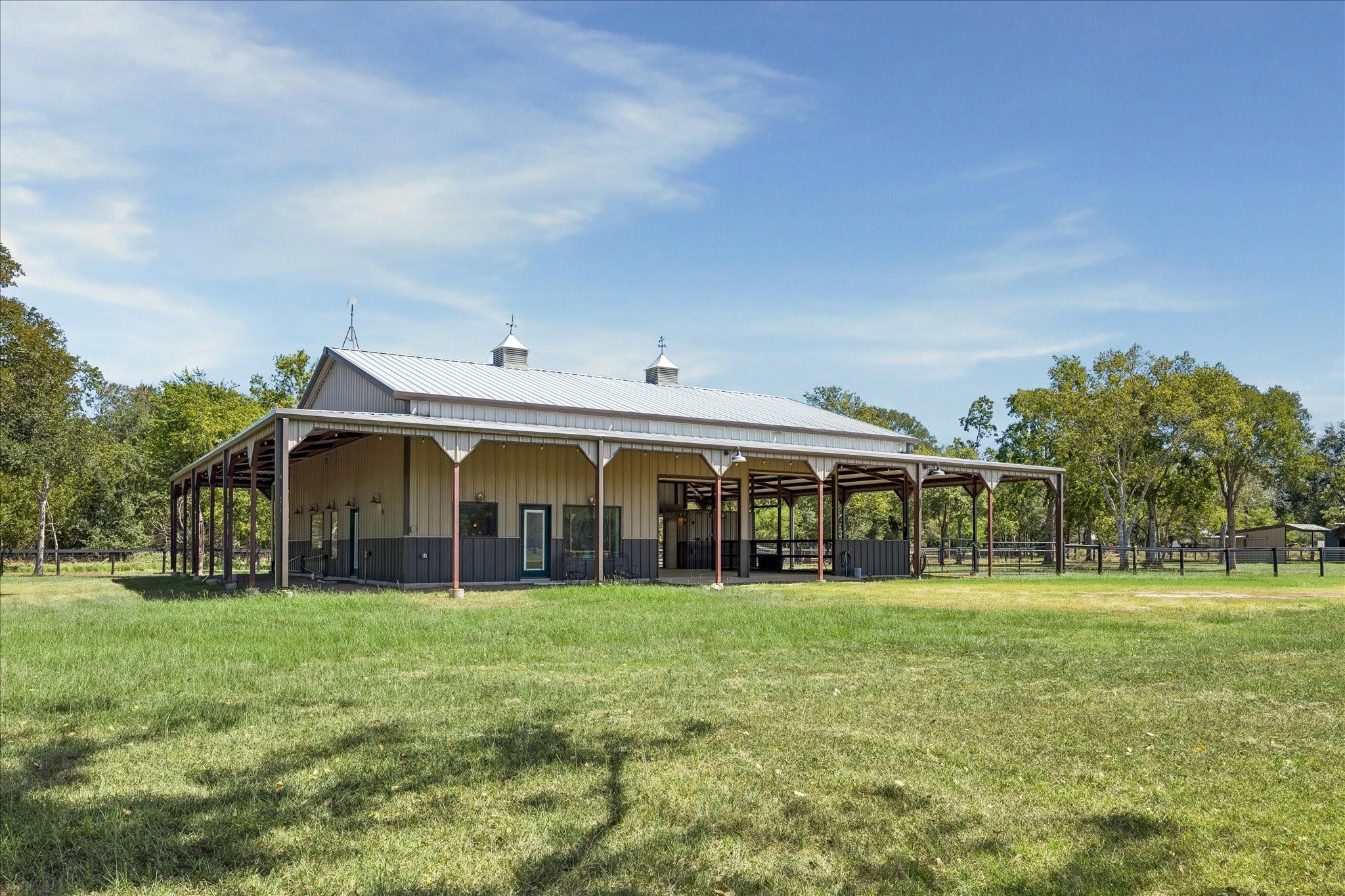 33 Riverwood Lane