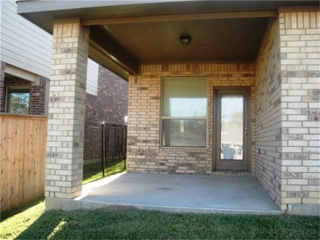 42 Black Swan Court