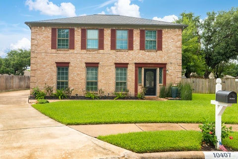 Photo of 10407 Waving Fields Drive, Houston, TX 77064 (MLS # 87177536)