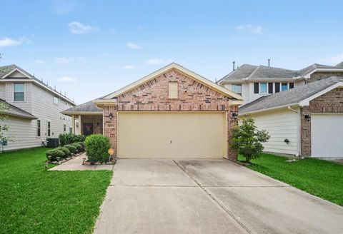 Photo of 14219 Rim Side Trail, Houston, TX 77045 (MLS # 37772205)