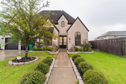 Photo of 1722 Pleasant Grove Drive, Missouri City, TX 77459 (MLS # 23112069)