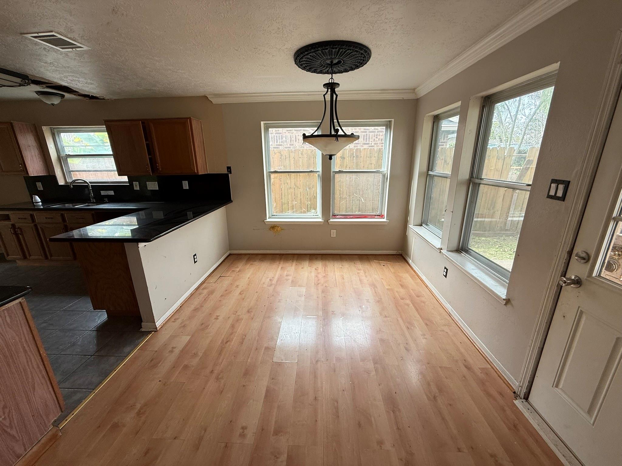 4823 Meadowglen Drive