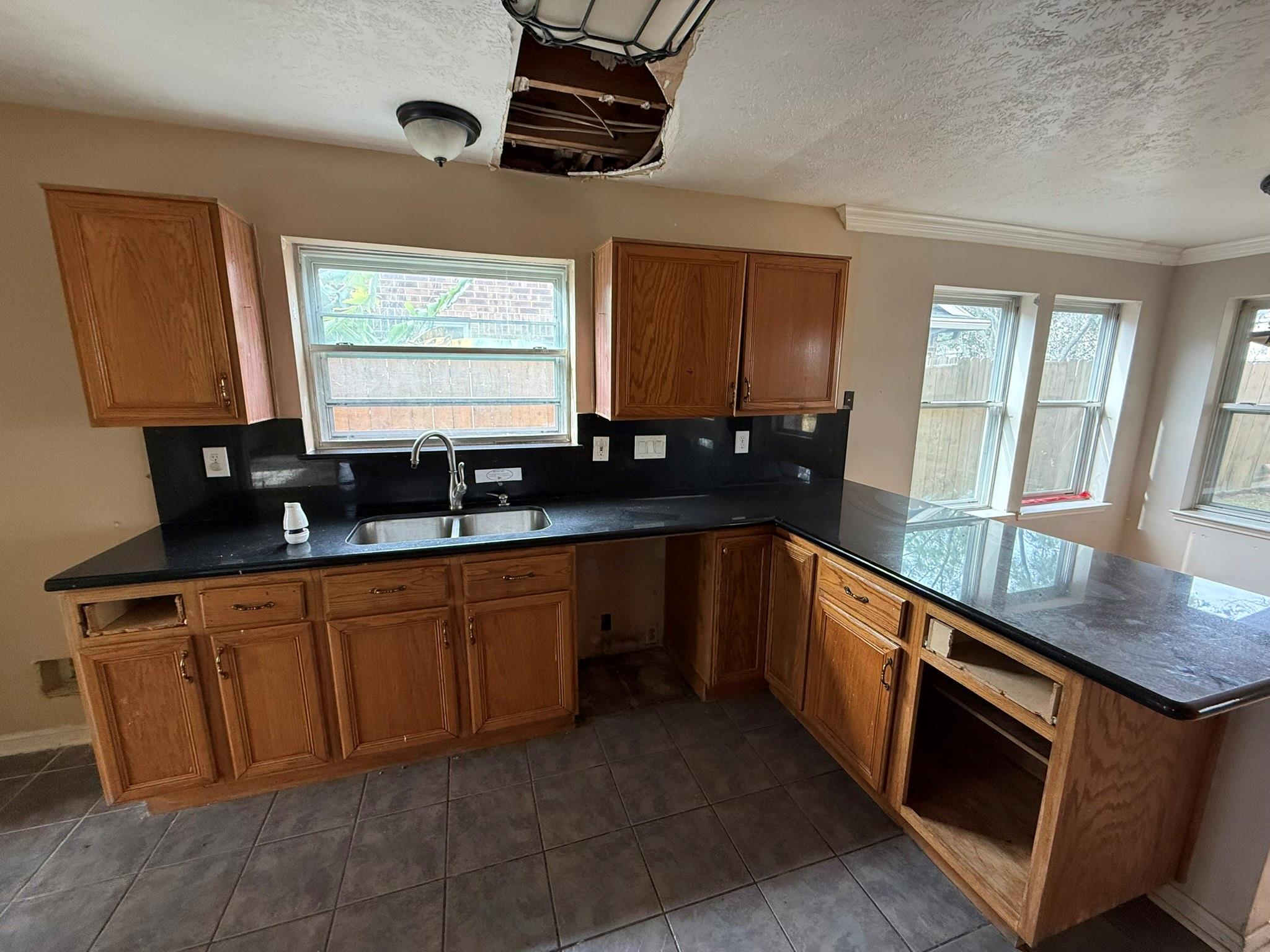 4823 Meadowglen Drive