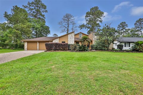 Photo of 2103 White Feather Trail, Crosby, TX 77532 (MLS # 43149665)