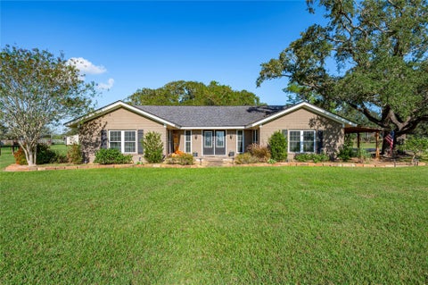 Photo of 115 County Road 362, El Campo, TX 77437 (MLS # 37626163)