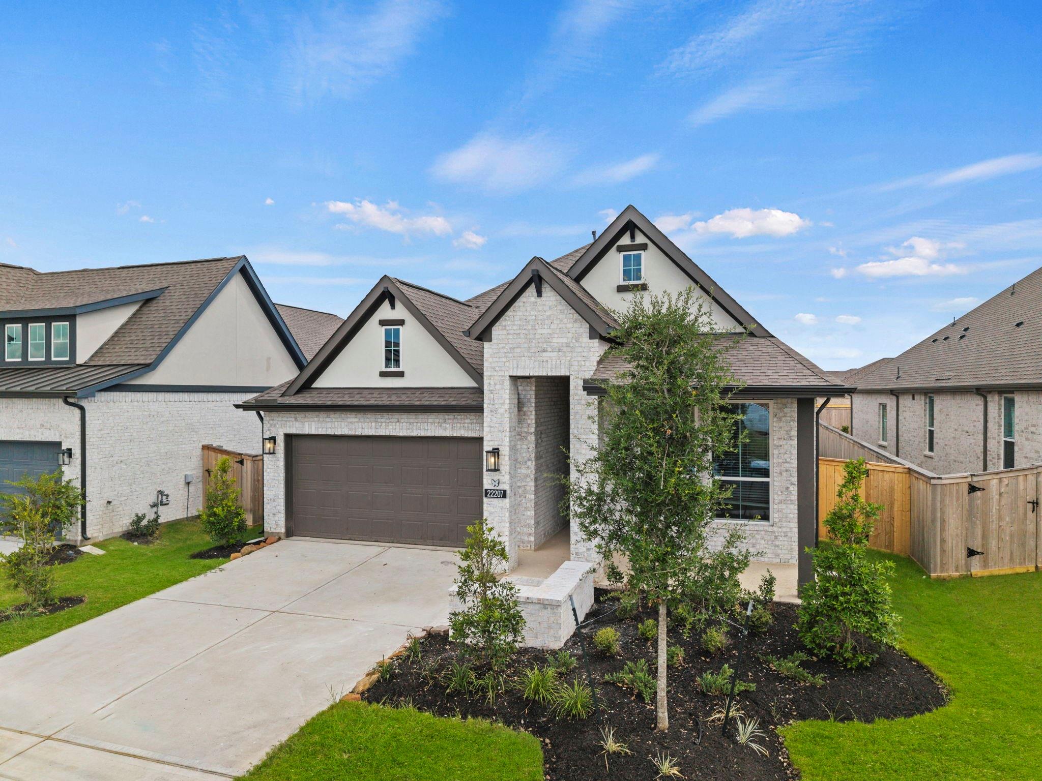 22207 Hercules Club Lane