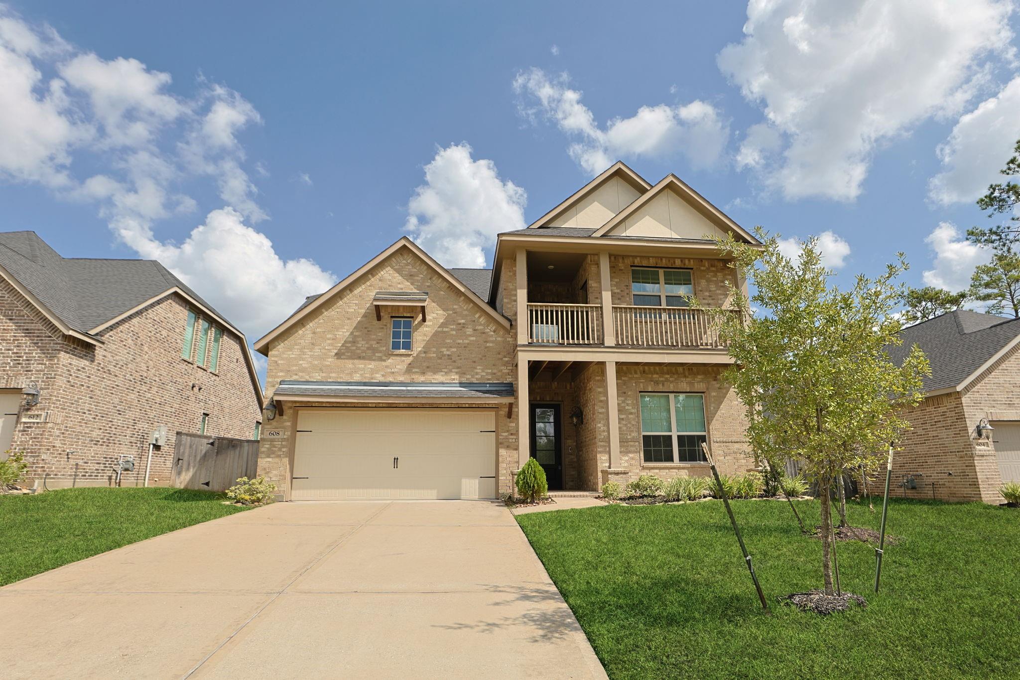 608 Cypress Bay Lane