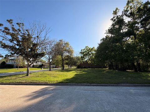 Photo of 508 Independence Drive, Friendswood, TX 77546 (MLS # 88771127)