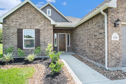 Photo of 214 Montclaire Drive, West Columbia, TX 77486 (MLS # 31270734) Photo of 214 Montclaire Drive, West Columbia, TX 77486 (MLS # 31270734)