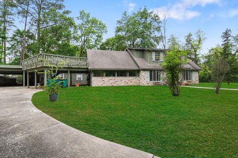 Photo of 2019 N Thompson Street #A, Conroe, TX 77301 (MLS # 64954762)