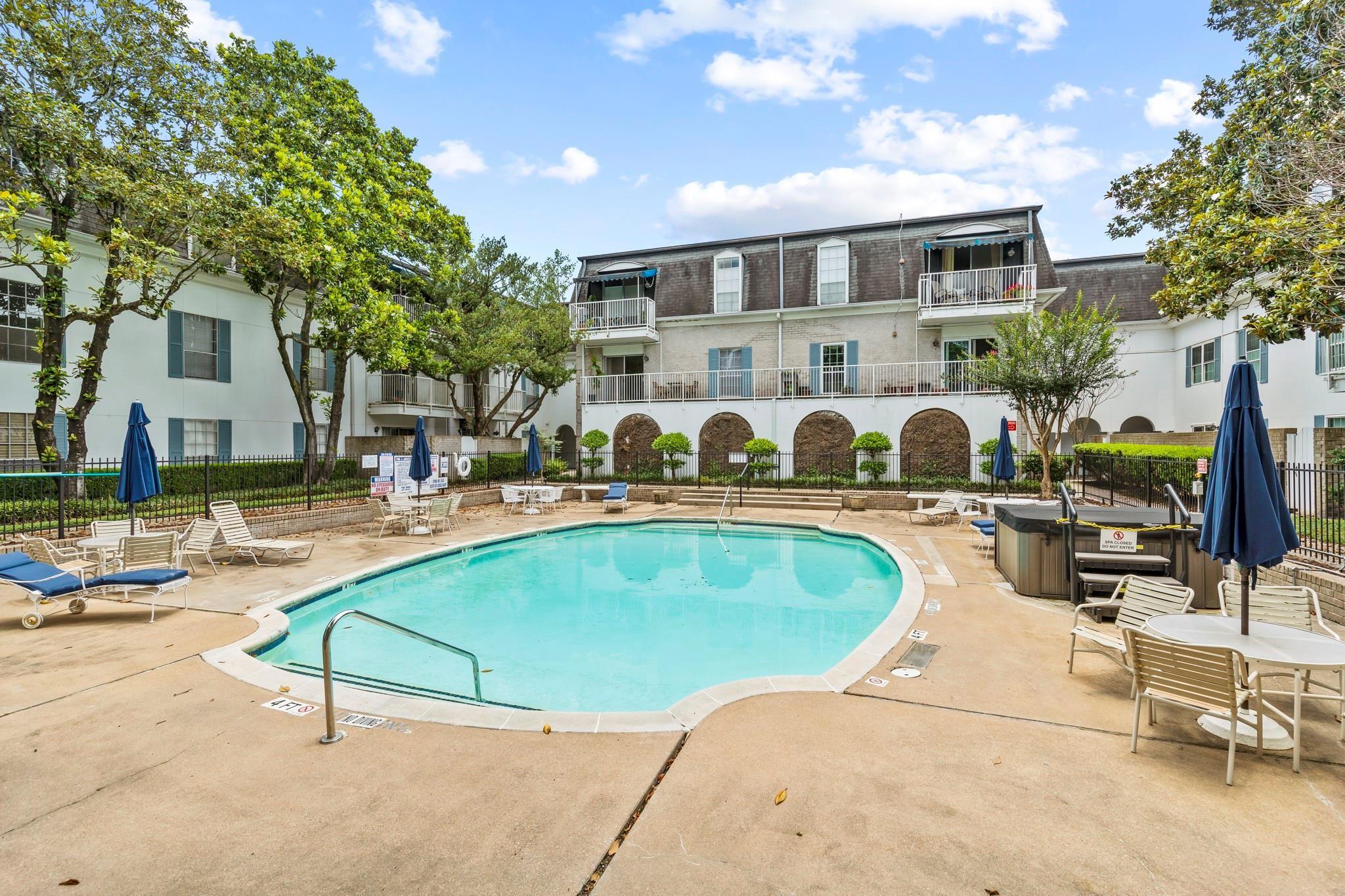 2601 Bellefontaine Street B219