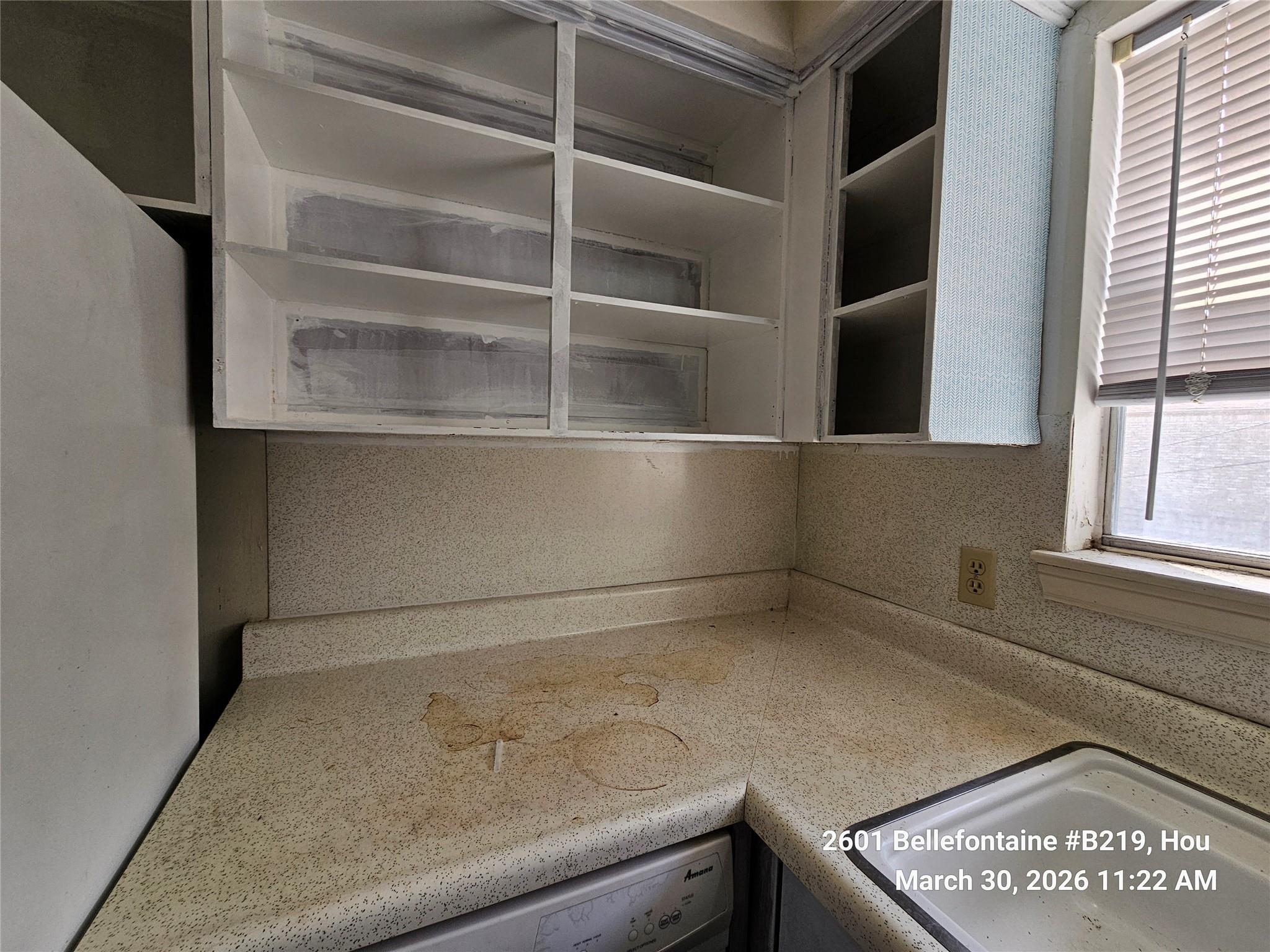 2601 Bellefontaine Street B219