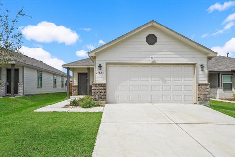 Photo of 21823 Willow River Canyon Lane, Waller, TX 77484 (MLS # 90964311)