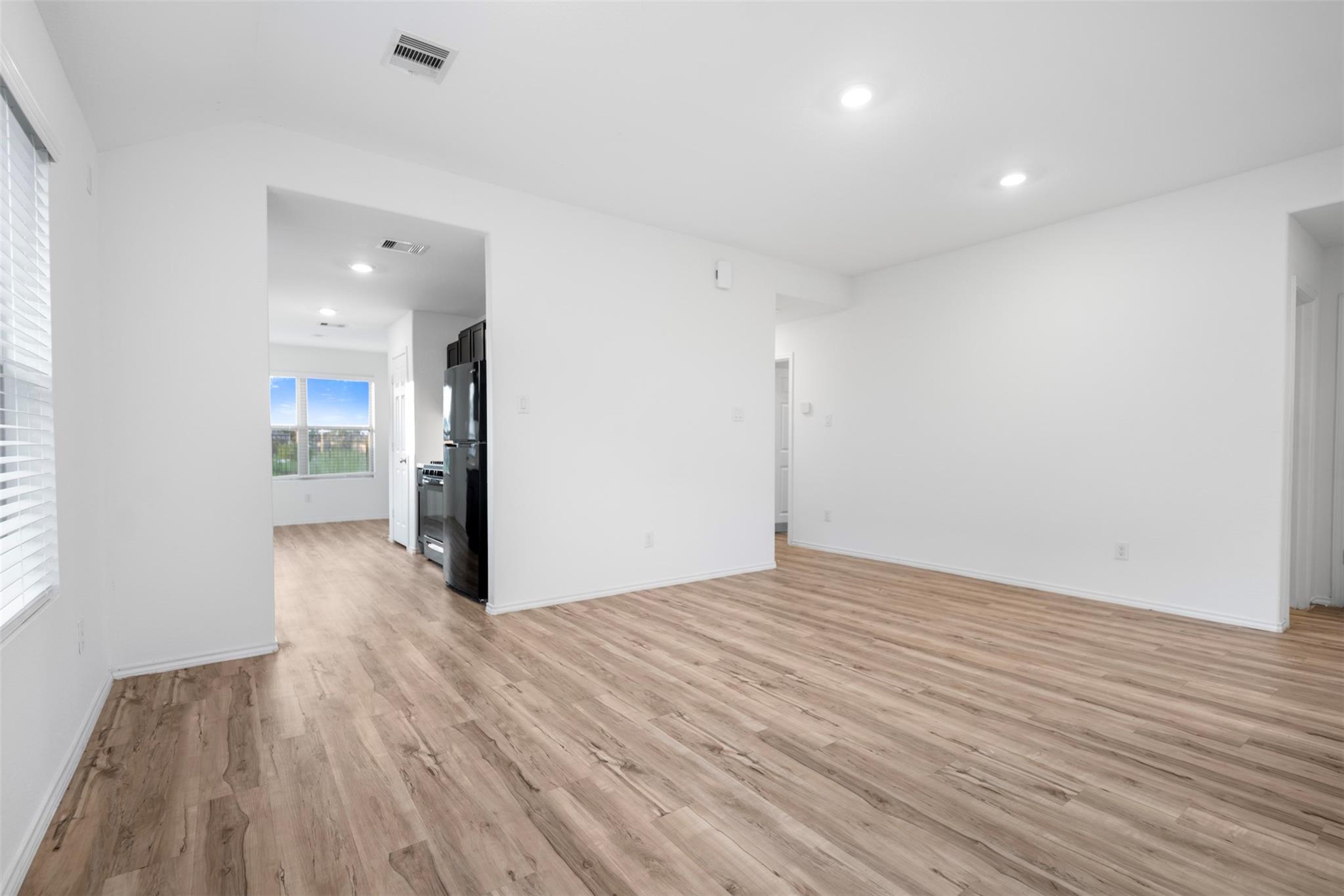 14519 Broadbury Pond Road