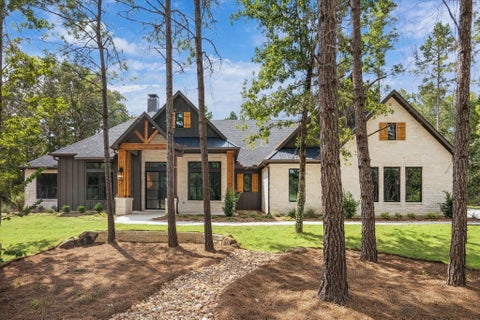 Photo of 188 Red Hawk Road, Huntsville, TX 77340 (MLS # 38877751)