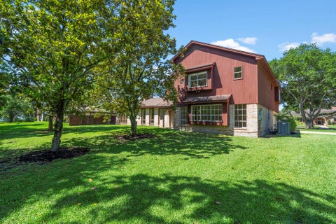 Photo of 2011 Briar Lane, Richmond, TX 77469 (MLS # 62483559)