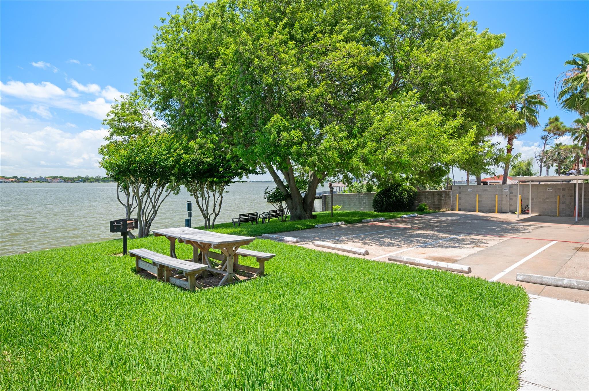 201 Yacht Club Lane 201