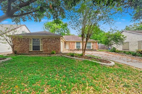 Photo of 22206 Fincastle Drive, Katy, TX 77450 (MLS # 73895242)