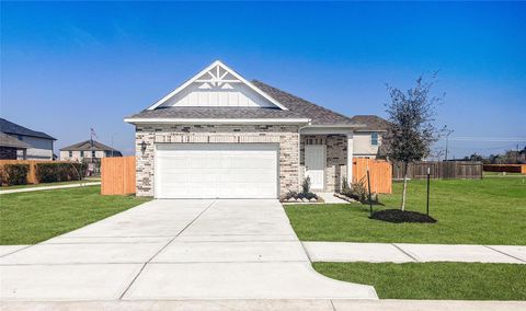 Photo of 634 Cherry Tree Drive, La Marque, TX 77568 (MLS # 92419655)