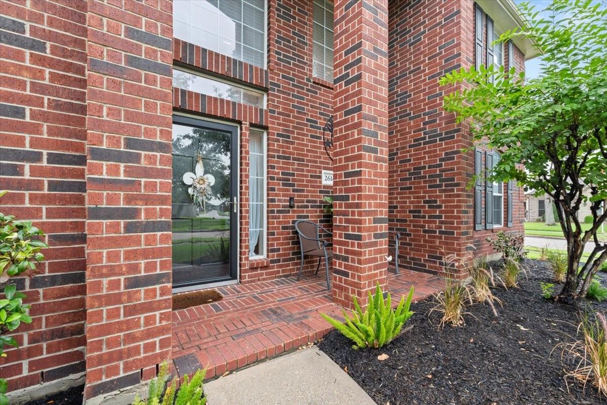 2614 Red River Trail