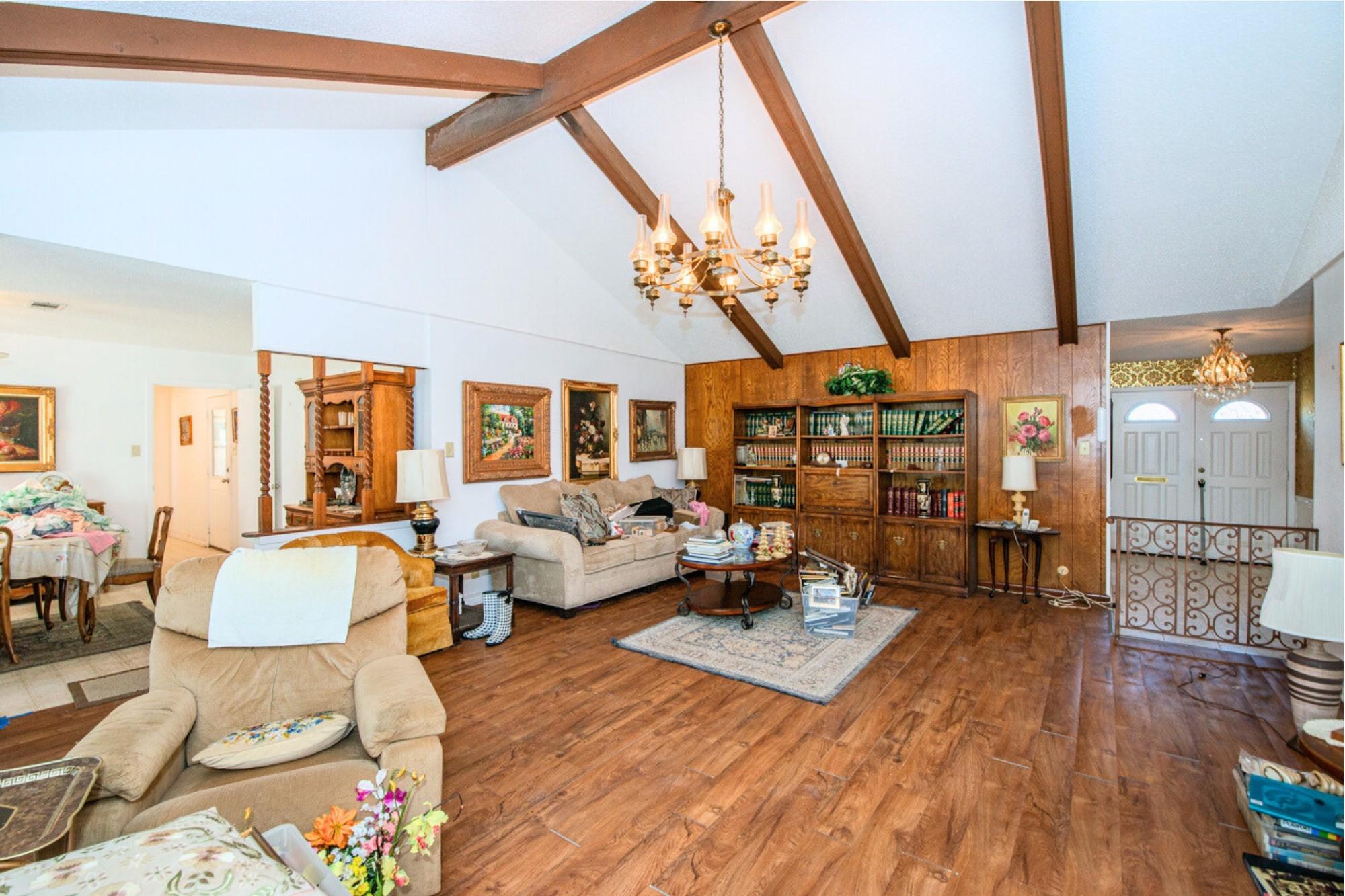 3649 Memorial Boulevard