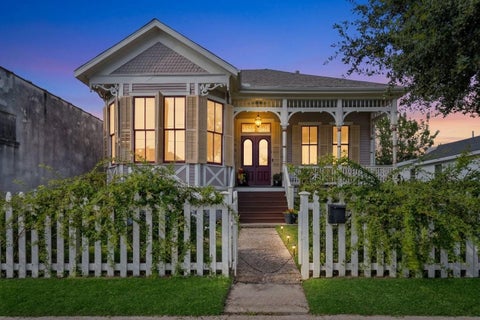 Photo of 3524 Ball, Galveston, TX 77550 (MLS # 76899300)
