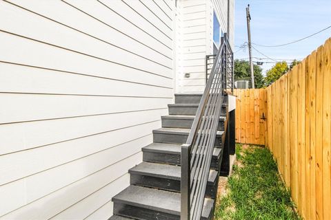 Tiny photo for 5325 Rue Street, Houston, TX 77033 (MLS # 41489224)