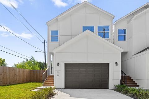 2301 Staples Street Houston TX 77026