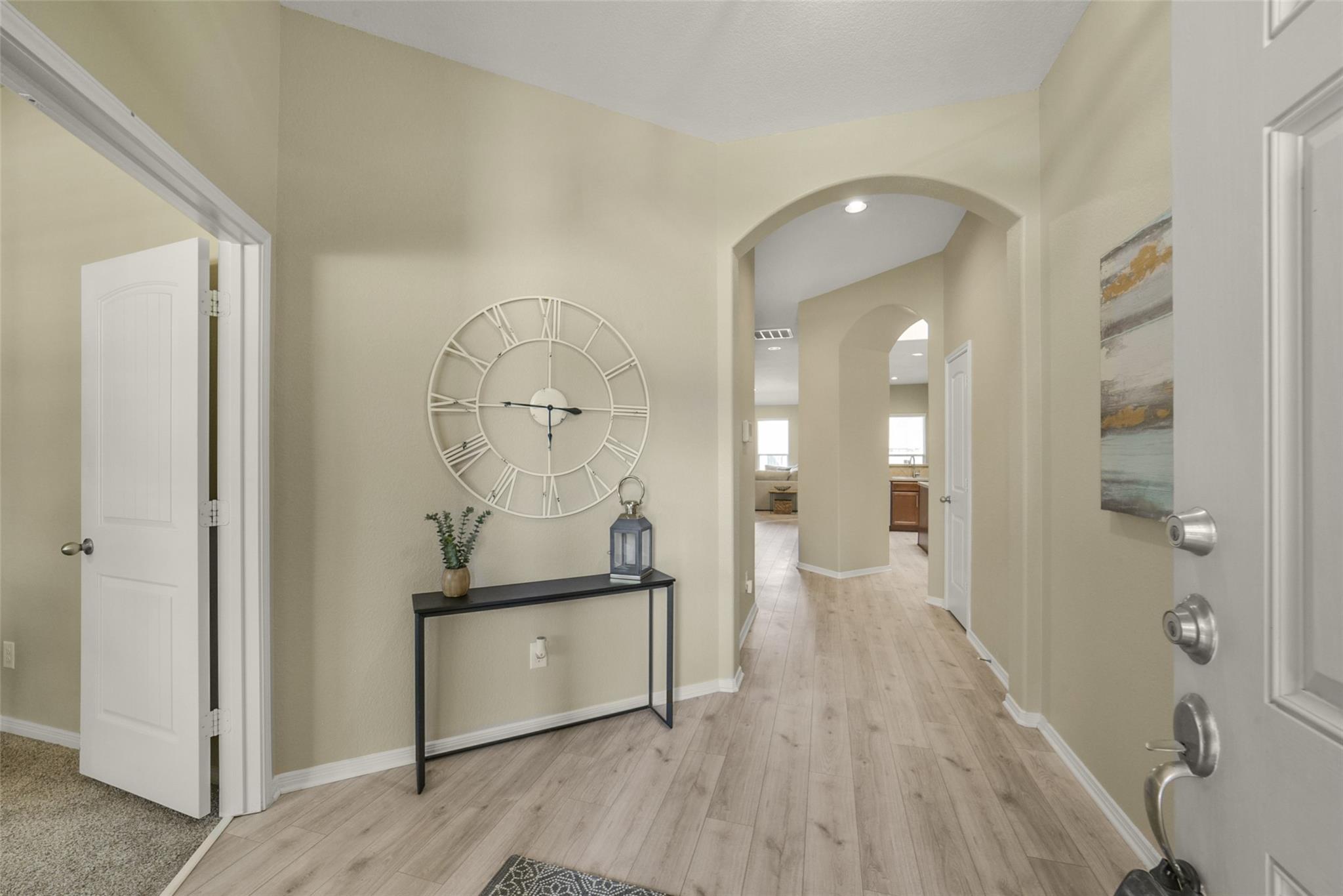 6942 Hamilton Falls Lane